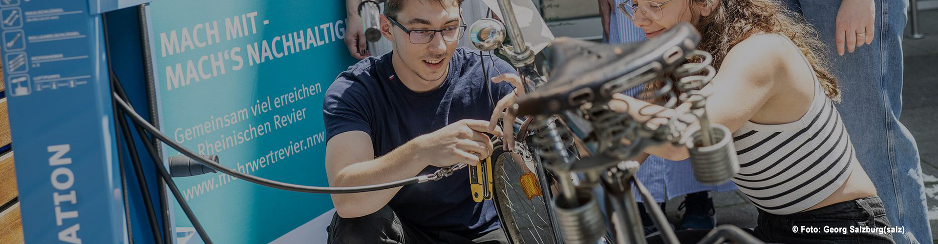 Neue Reparatursäule für Fahrräder am Nelly eingeweiht - Foto: Georg Salzburg(salz)