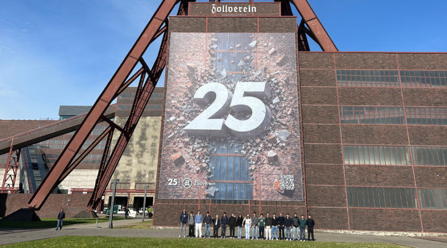 Zwischen Kohle und Kultur – Der Erdkunde-LK besucht die Zeche Zollverein