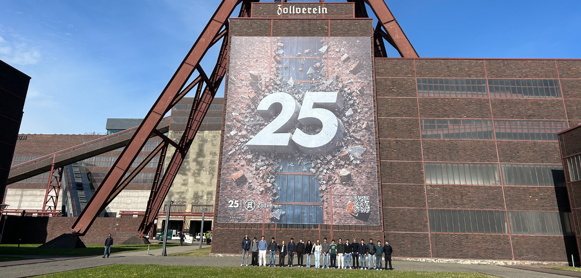 Zwischen Kohle und Kultur – Der Erdkunde-LK besucht die Zeche Zollverein
